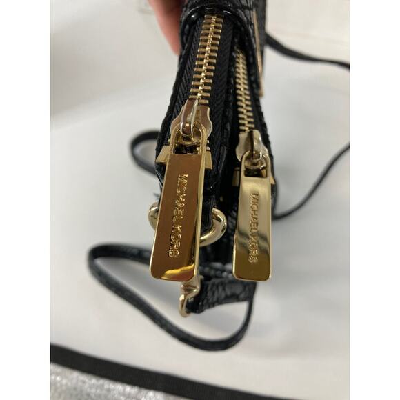 MICHAEL KORS, SMALL BLACK ANIMAL PRINT LEATHER CROSSBOY BAG - Picture 14 of 14